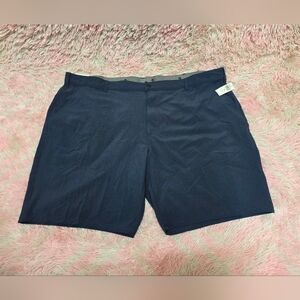 NEW IZOD Men's classic-fit hybrid performance Shorts retail $70,Size 52 x 10.5